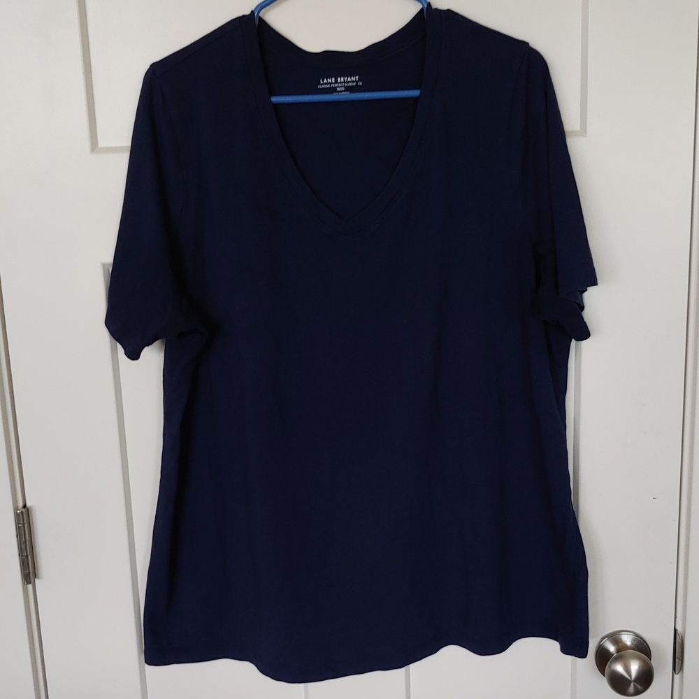 Lane Bryant Navy V-Neck Short Sleeve Tee